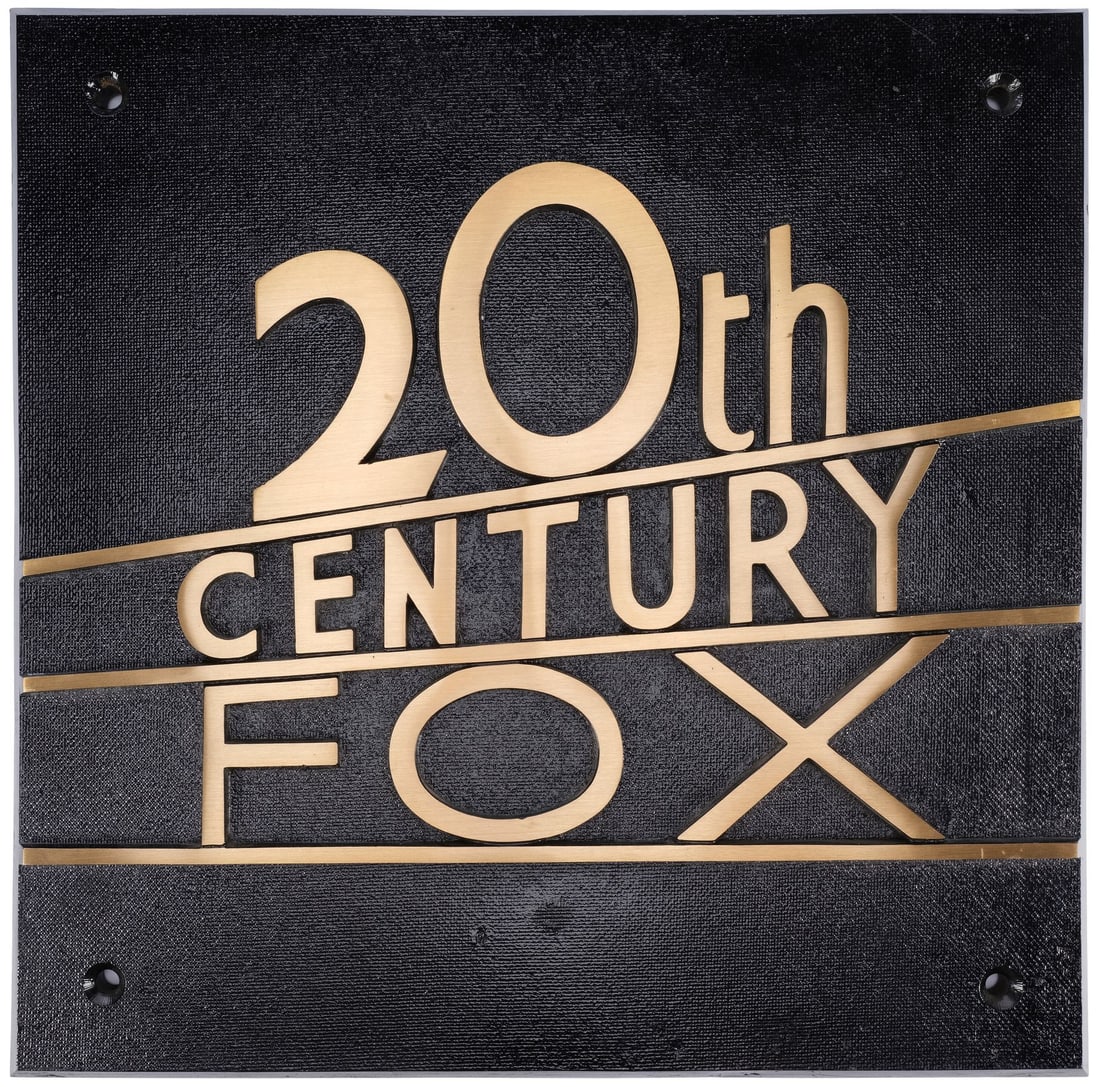 TWENTIETH CENTURY FOX - 20th Century Fox Lot Plaque Created c. 1935: TWENTIETH CENTURY FOX - 20th Century Fox Lot Plaque Created c. 1935 - A 20th Century Fox plaque from the Fox lot circa 1935. William Fox founded the independent film production company as Twentieth Ce