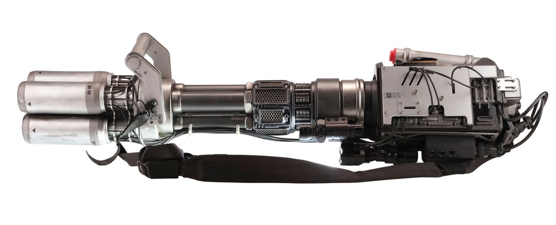 PIXELS (2015) - Light-Up DARPA Light Cannon - 4