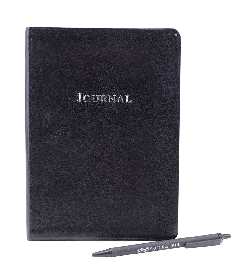 THE PUNISHER (2004) - Frank Castle's (Thomas Jane) Notebook: THE PUNISHER (2004) - Frank Castle's (Thomas Jane) Notebook - Frank Castle's (Thomas Jane) notebook from Jonathan Hensleigh's The Punisher. Castle wrote in his notebook before he finished his fight ag