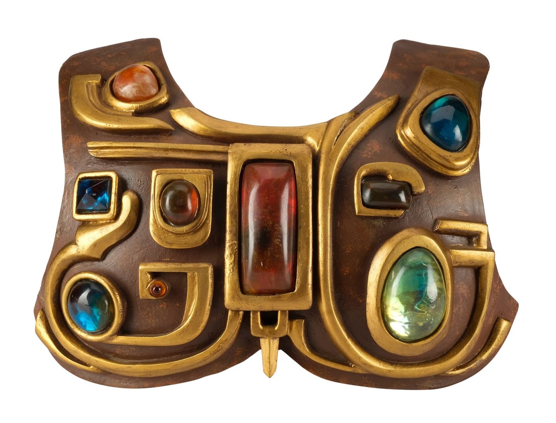 STAR TREK III: THE SEARCH FOR SPOCK (1984) - Production-Made Vulcan Ceremonial Guard Breastplate and: STAR TREK III: THE SEARCH FOR SPOCK (1984) - Production-Made Vulcan Ceremonial Guard Breastplate and Production Photos - A production-made Vulcan ceremonial guard breastplate and production photos