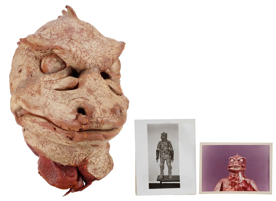 STAR TREK: THE ORIGINAL SERIES (T.V. SERIES, 1966 - 1969) - Unpainted Gorn Head Casting From: STAR TREK: THE ORIGINAL SERIES (T.V. SERIES, 1966 - 1969) - Unpainted Gorn Head Casting From Original Molds with Two Photographs - A Gorn head casting from original molds, accompanied by two