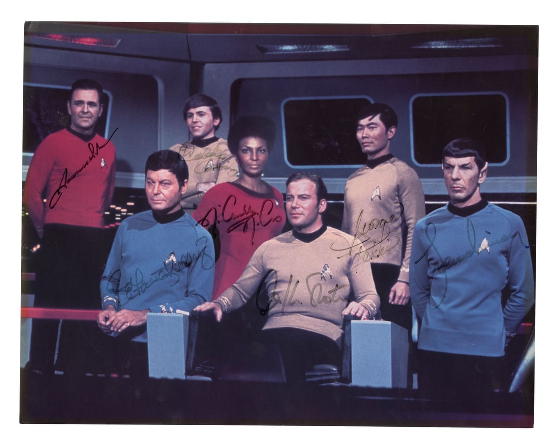 STAR TREK: THE ORIGINAL SERIES (T.V. SERIES, 1966 - 1969) - Full Cast-Autographed Promotional Still (1 of 1)