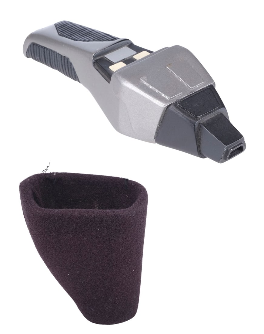 STAR TREK: THE NEXT GENERATION (T.V. SERIES, 1987 - 1994) - 2366 Type-2 "Cobra Head" Phaser with (1 of 14)