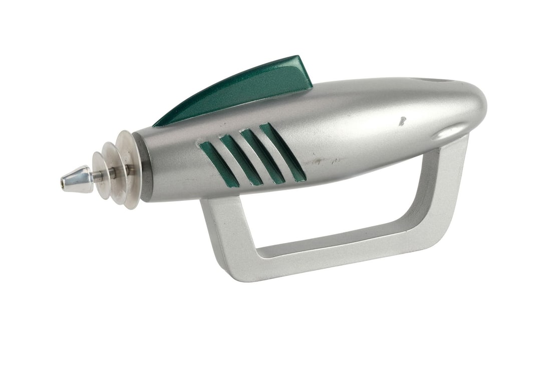 STAR TREK: VOYAGER (T.V. SERIES, 1995 - 2001) - Dr. Chaotica Henchman's "Bride of Chaotica!" Raygun (1 of 10)