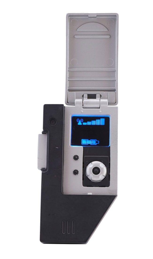 STAR TREK: ENTERPRISE (T.V. SERIES, 2001 - 2005) - Light-Up Starfleet Communicator (1 of 7)