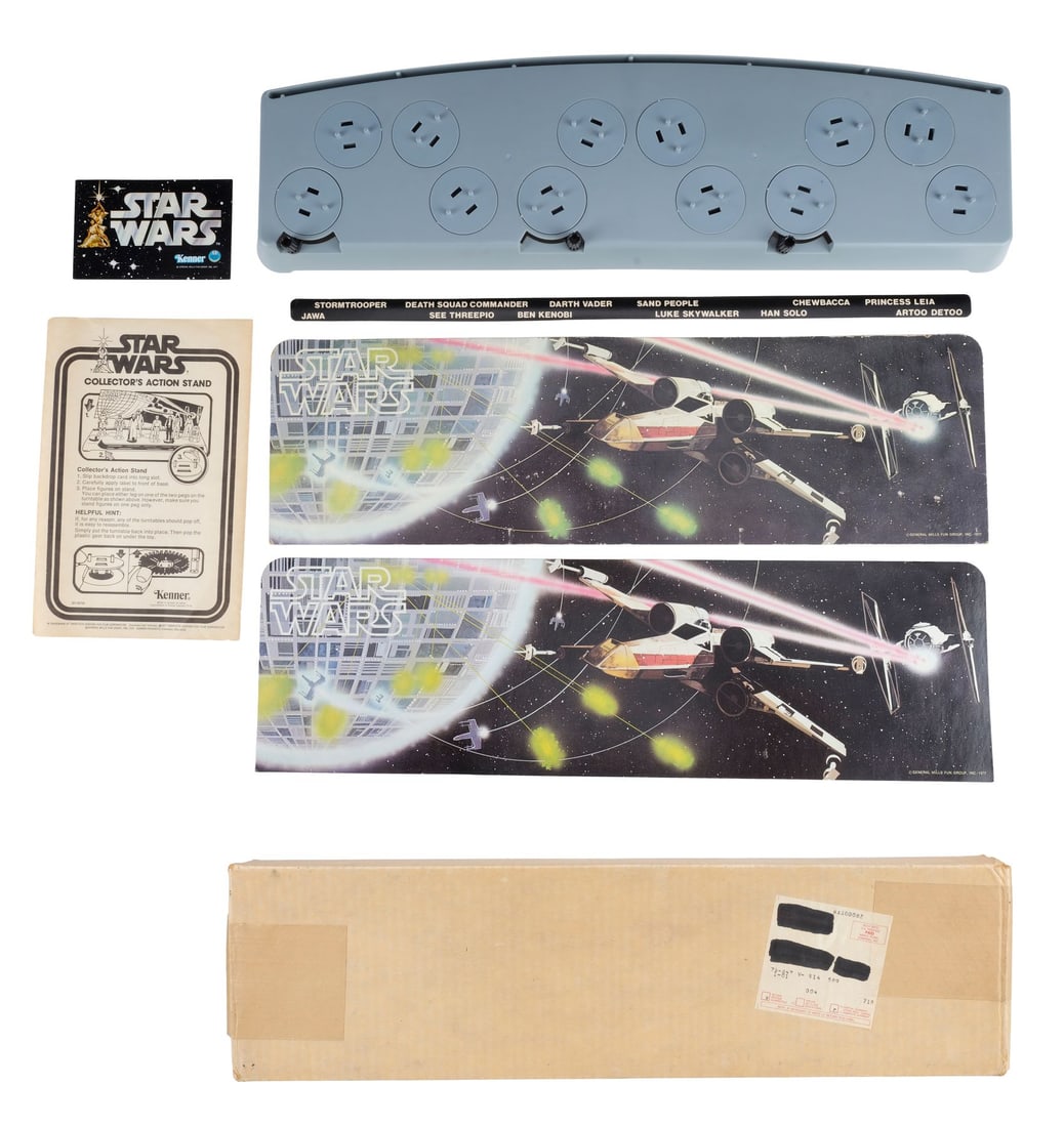 STAR WARS TOYS - Kenner Collector's Action Stand: STAR WARS TOYS - Kenner Collector's Action Stand - A Star Wars Collector's Action Stand from Kenner. Released in 1978, this mail away stand was created as a display for the Original Collection 12 acti