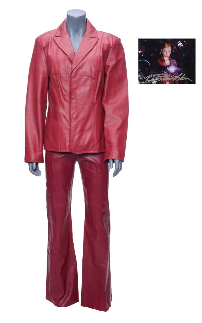 TERMINATOR 3: RISE OF THE MACHINES (2003) - T-X's Test Stunt Ensemble with Kristanna: TERMINATOR 3: RISE OF THE MACHINES (2003) - T-X's Test Stunt Ensemble with Kristanna Loken-Autographed Still - T-X's test stunt ensemble with a still from the production of Jonathan Mostow's Terminato