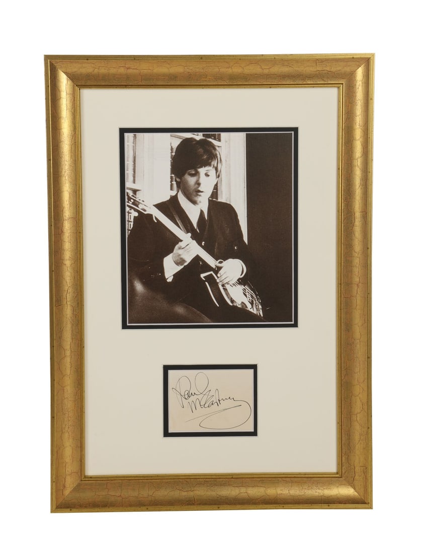 PAUL MCCARTNEY - Framed Paul McCartney Autograph (1 of 3)