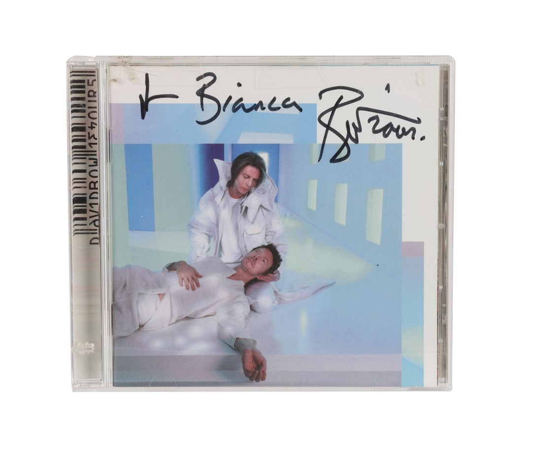 DAVID BOWIE - David Bowie-Autographed Hours CD (1 of 4)