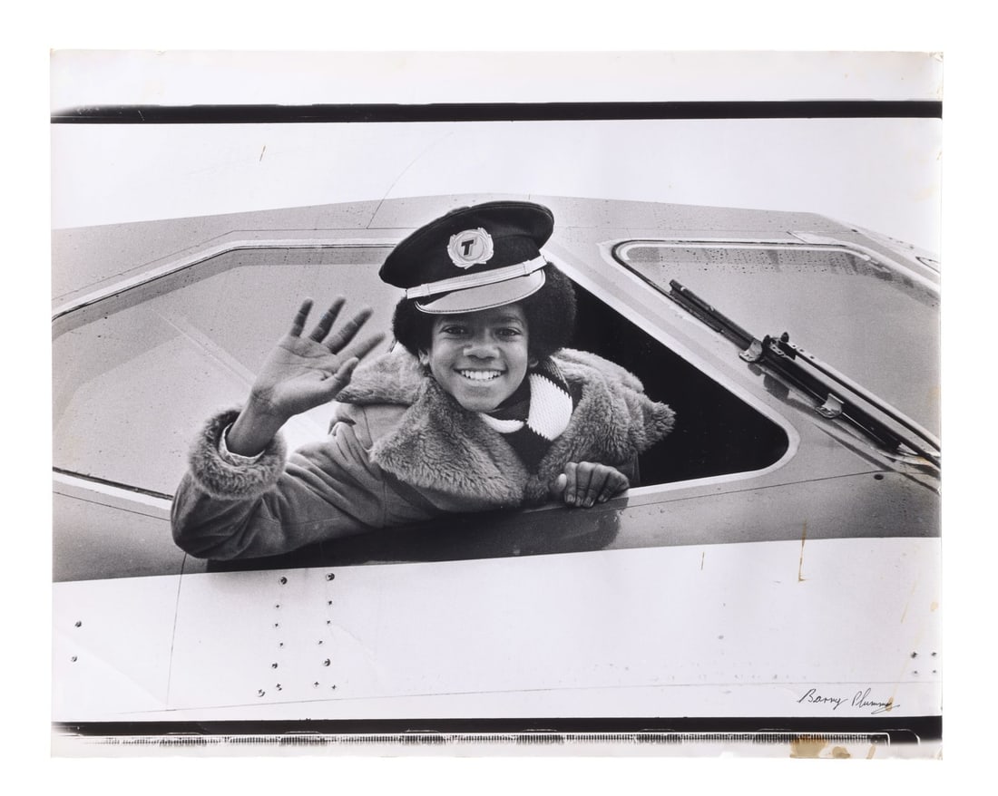 MICHAEL JACKSON - Michael Jackson Vintage Photo by Barry Plummer, circa 1971 (1 of 2)