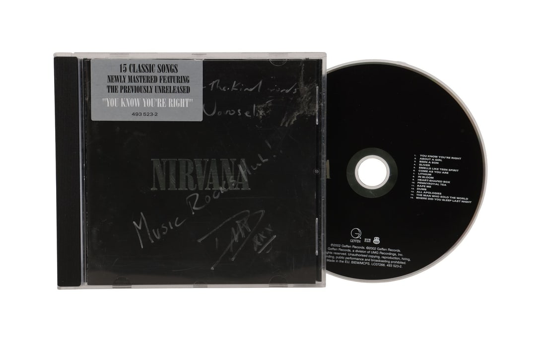 NIRVANA - Dave Grohl and Krist Novoselic-Autographed Nirvana Album (1 of 4)