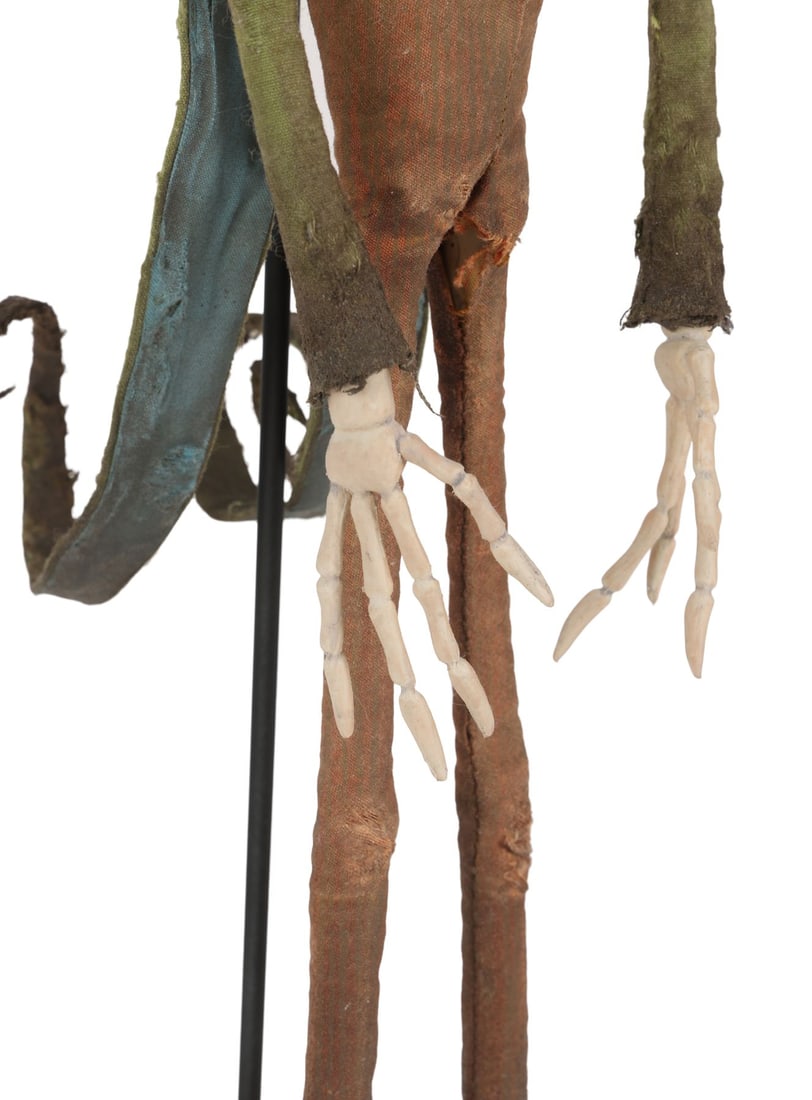 67. CORPSE BRIDE (2005) - Stop-Motion Skeleton Puppet - 4