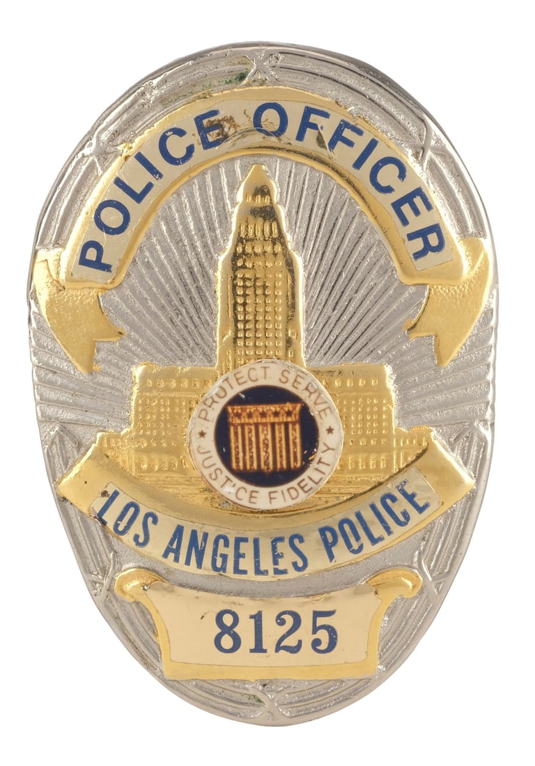 207. LETHAL WEAPON 3 (1992) - Mike Papac Collection: Sergeant Martin Riggs' (Mel Gibson) LAPD Badge: B