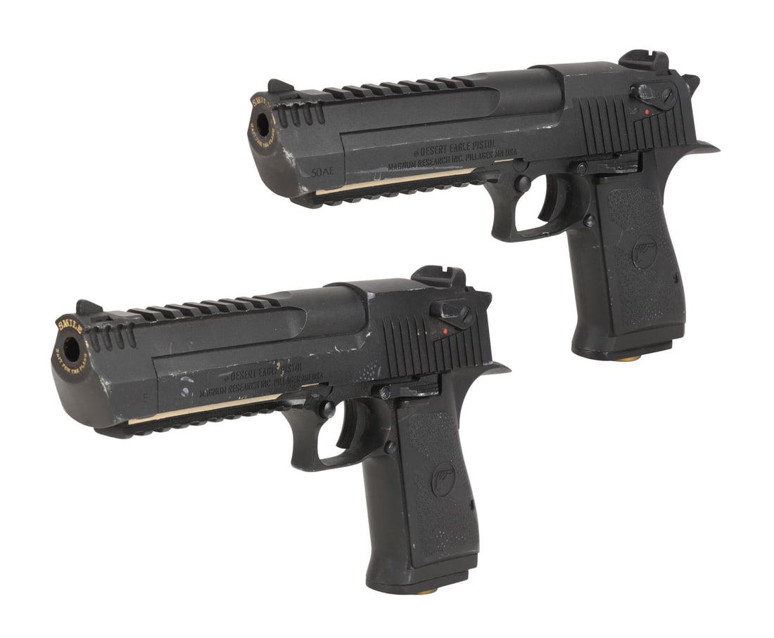 225. DEADPOOL & WOLVERINE (2024) - Deadpool's (Ryan Reynolds) Stunt Desert Eagle Pistols: B