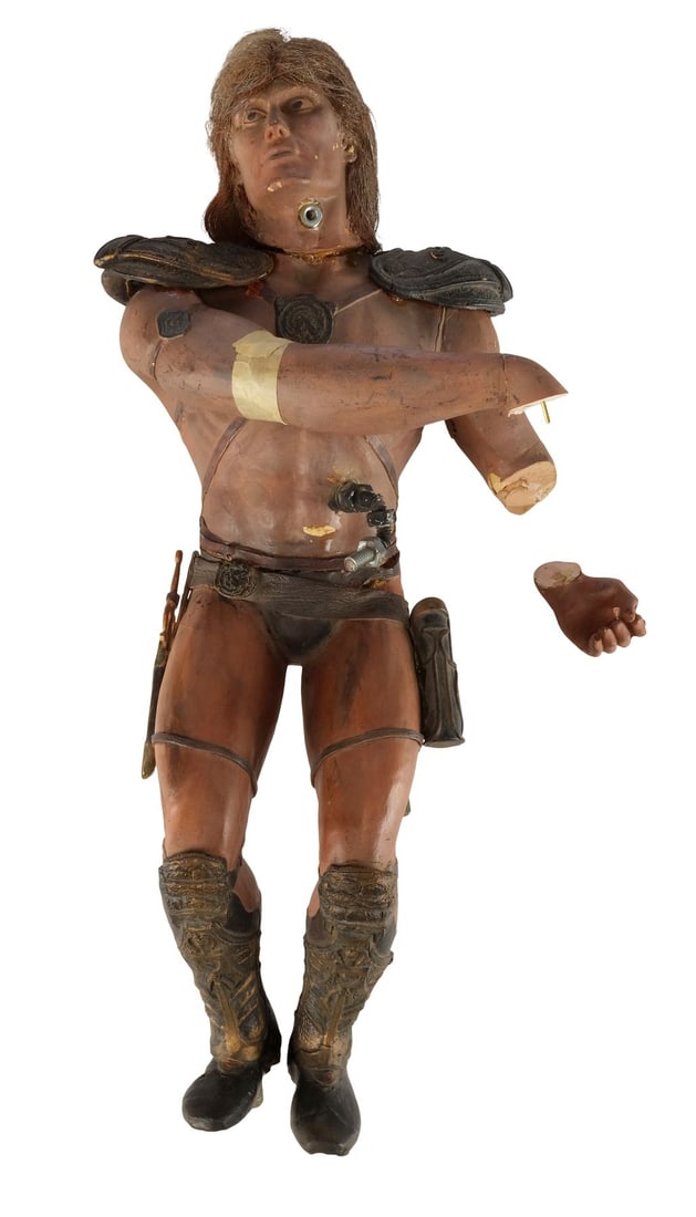 231. MASTERS OF THE UNIVERSE (1987) - Planet Hollywood Collection: He-Man (Dolph Lundgren) Puppet: B