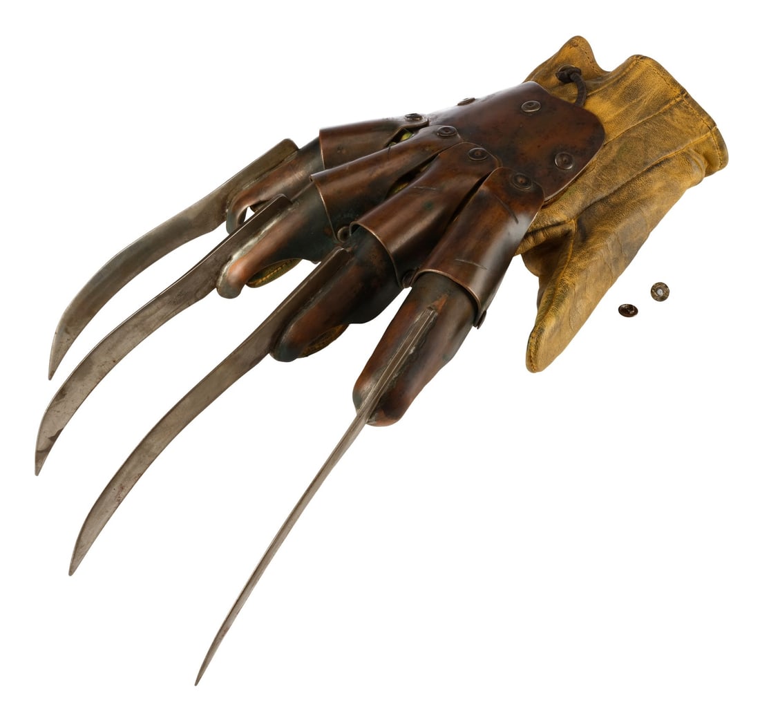 262. FREDDY VS. JASON (2003) - Freddy Krueger's (Robert Englund) Razor-Blade Glove: B