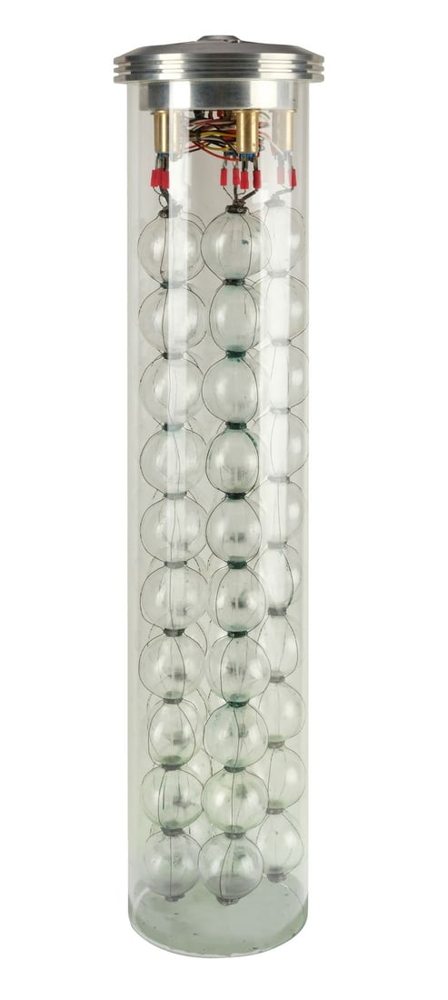 302. THE ROCK (1996) - VX Canister Cap with "String of Pearls": B