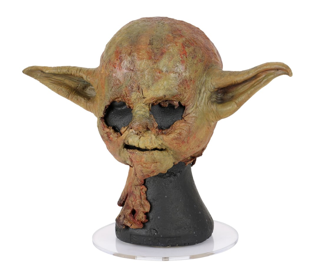 353. STAR WARS: THE EMPIRE STRIKES BACK (1980) - Yoda Puppet Head Skin: B