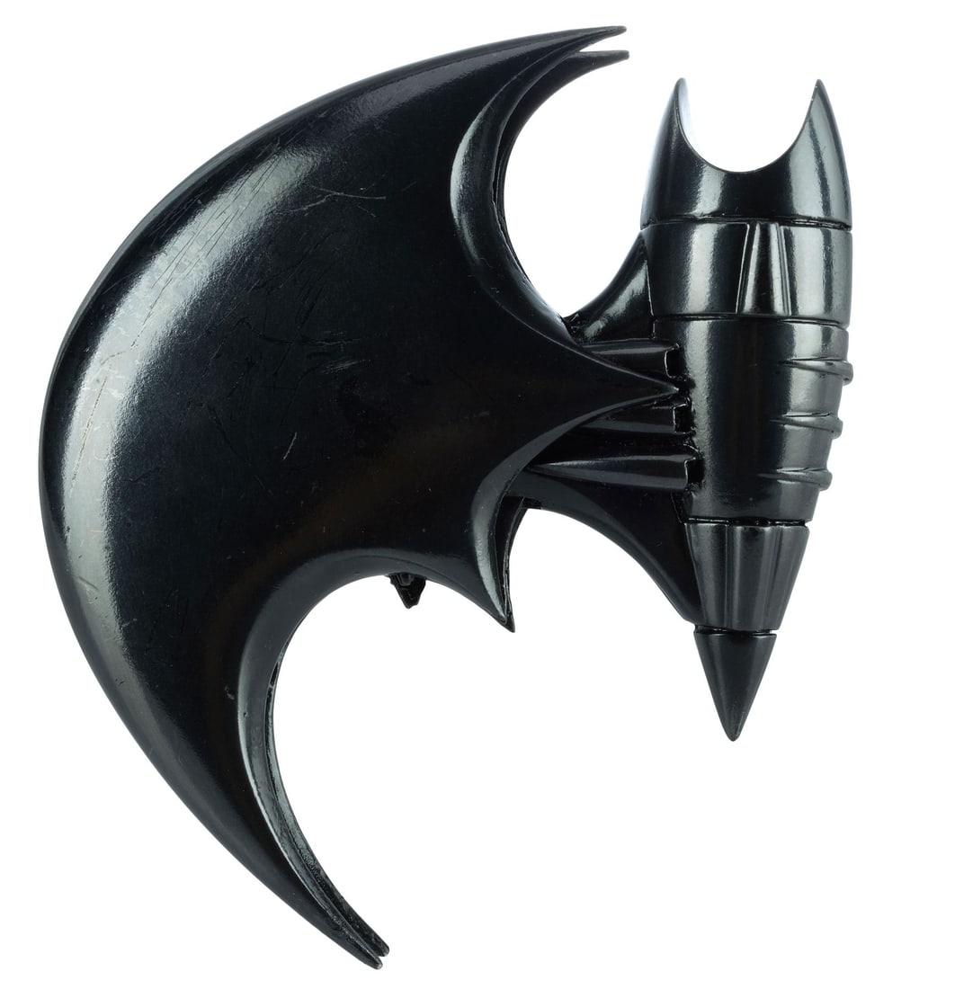 496. BATMAN FOREVER (1995) - Batman's (Val Kilmer) Folded Batarang: B
