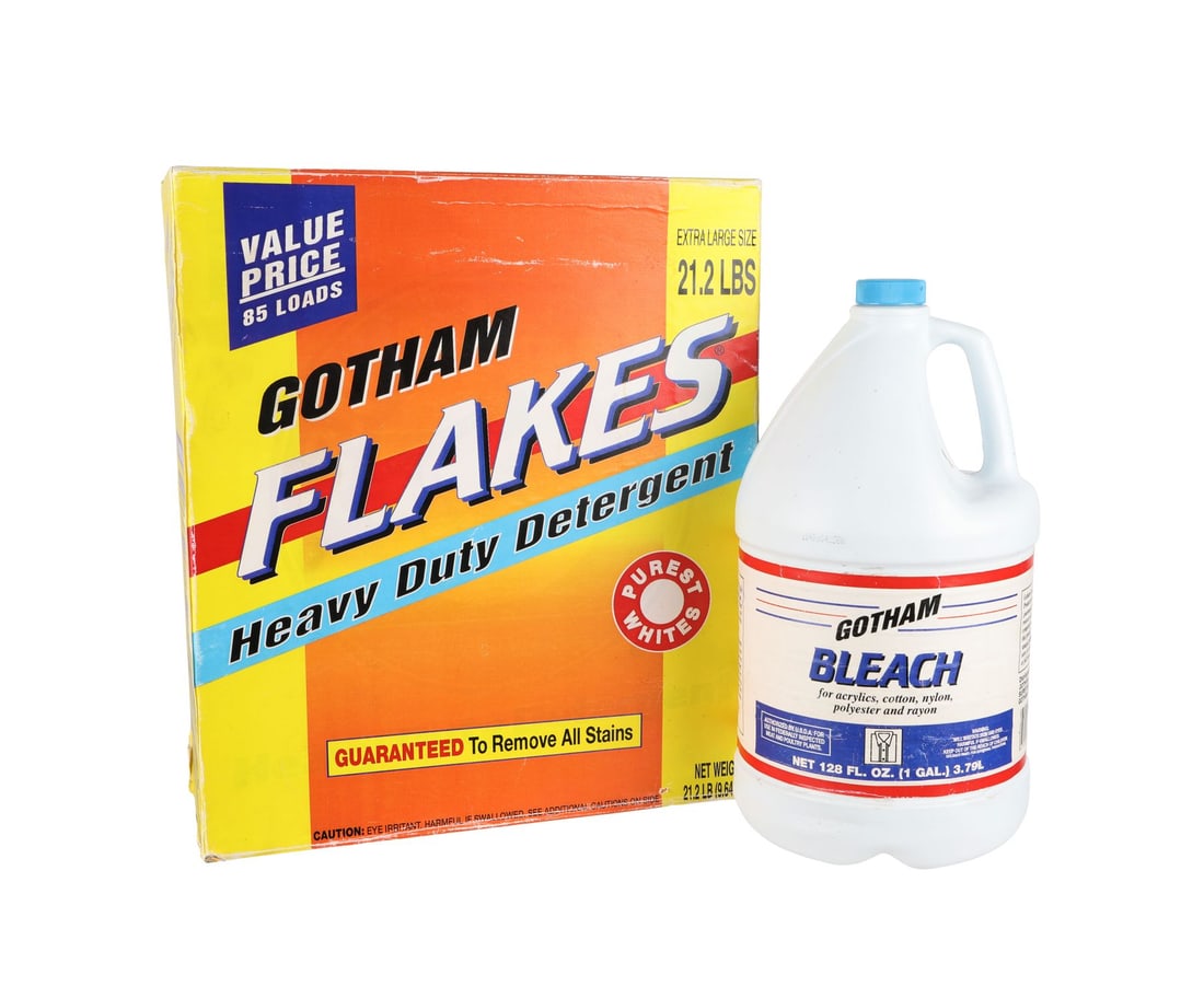 498. BATMAN FOREVER (1995) - Robin's (Chris O'Donnell) Gotham Bleach and Laundry Detergent: B