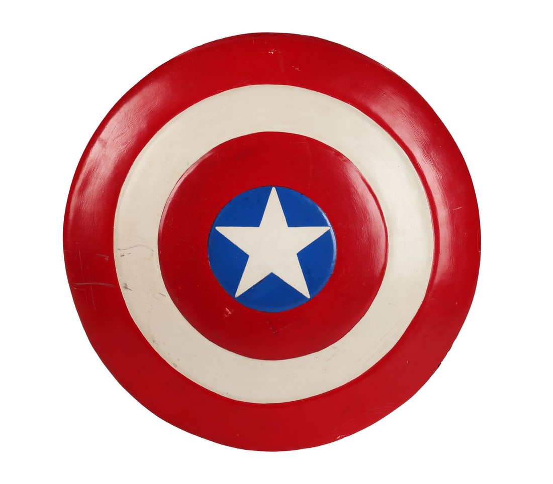 566. CAPTAIN AMERICA (1990) - Captain America's (Matt Salinger) Shield: B