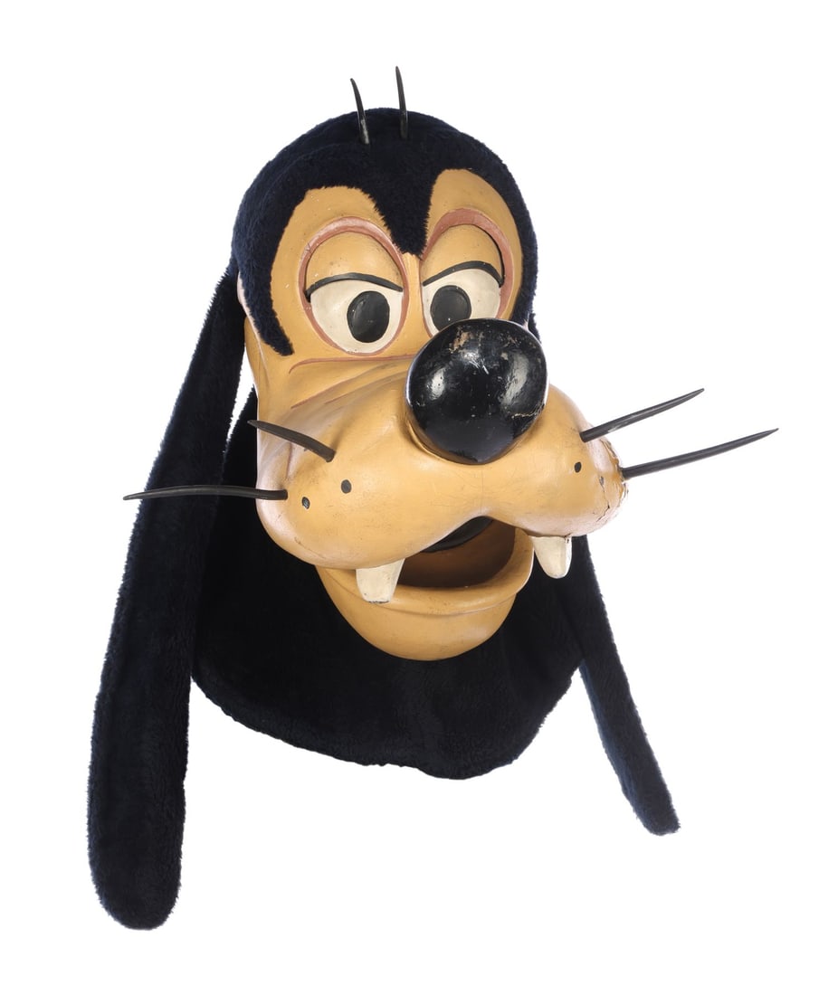 617. DISNEYLAND / WALT DISNEY WORLD THEME PARKS - Goofy Walkaround Character Costume Head: B