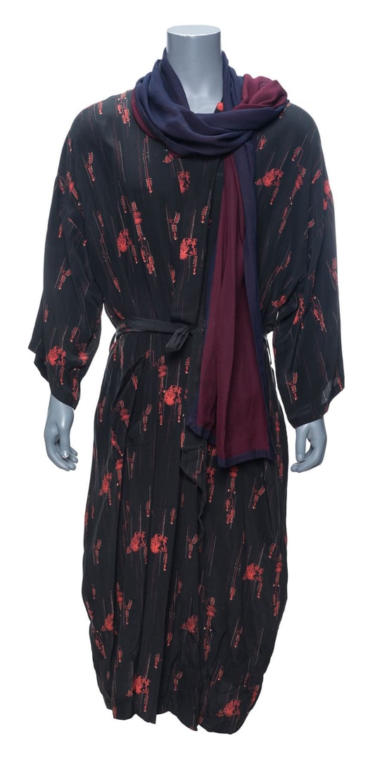 626. DON JUAN DEMARCO (1994) - Dr. Jack Mickler's (Marlon Brando) Kimono and Scarf: B