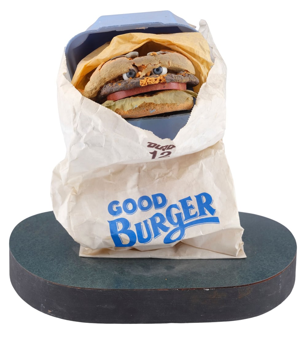 800. GOOD BURGER (1997) - Ed's (Kel Mitchell) Mechanical Dream Sequence Good Burger Puppet: B