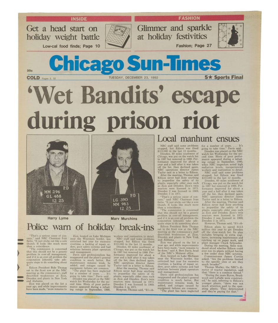 849. HOME ALONE 2: LOST IN NEW YORK (1992) - "Wet Bandits" Chicago Sun-Times Newspaper Cover: B