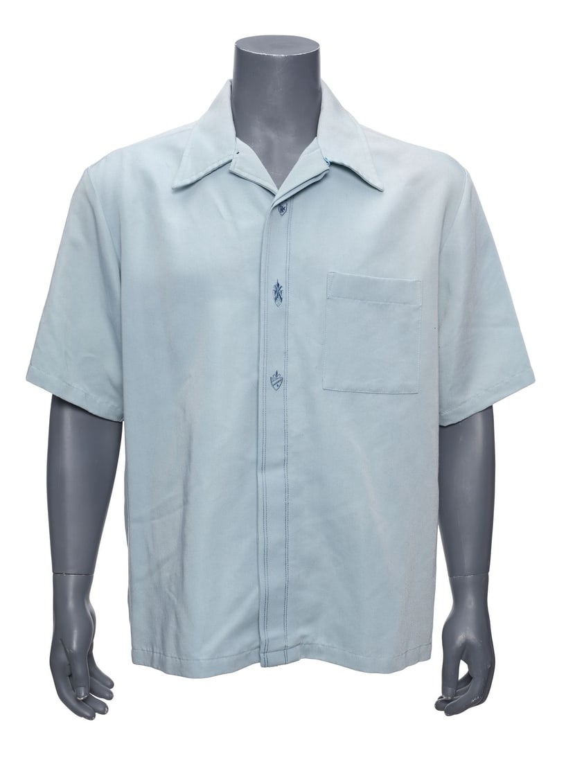 889. JACKIE BROWN (1997) - Louis Gara's (Robert De Niro) Shirt: B