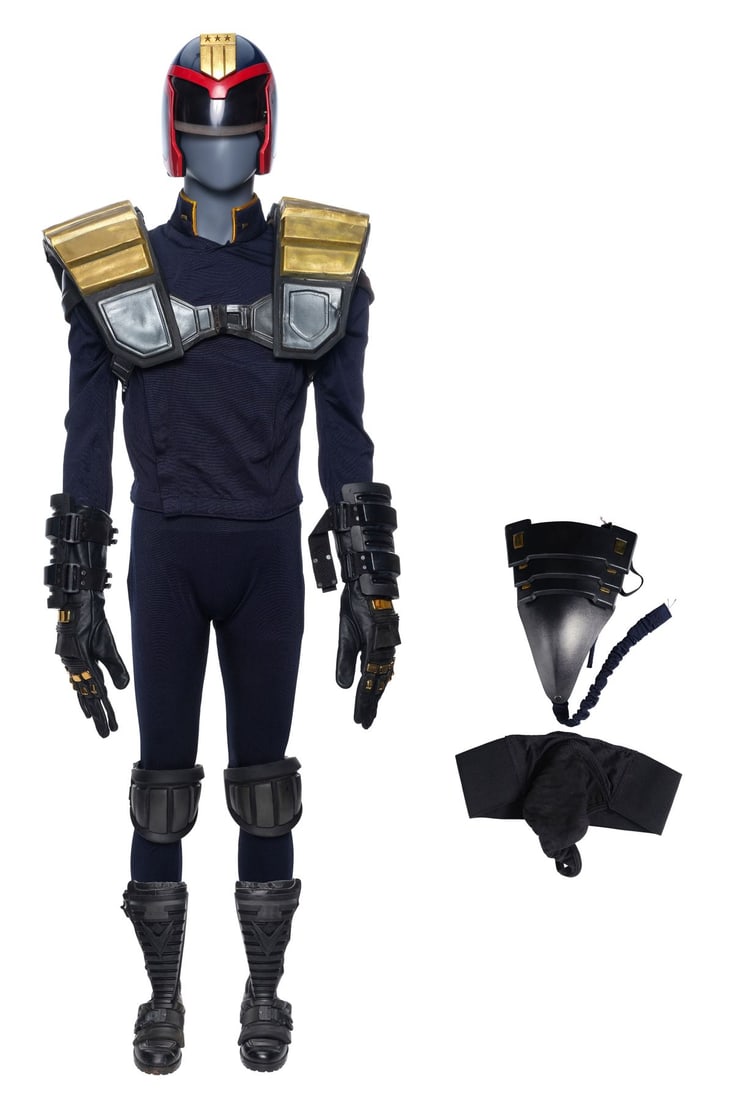909. JUDGE DREDD (1995) - Planet Hollywood Collection: Street Judge Costume: B