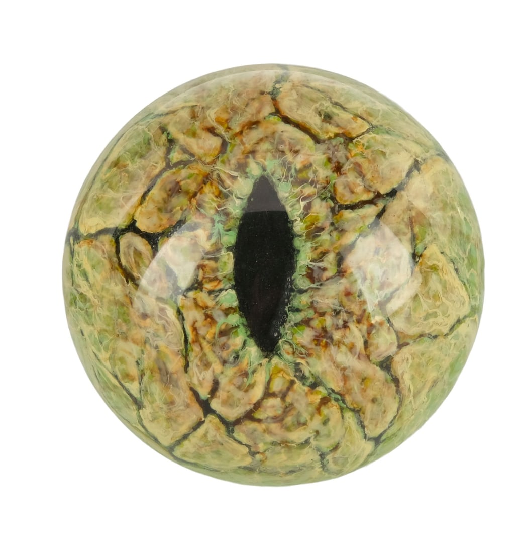 914. JURASSIC PARK (1993) - Velociraptor Reference Eye: B