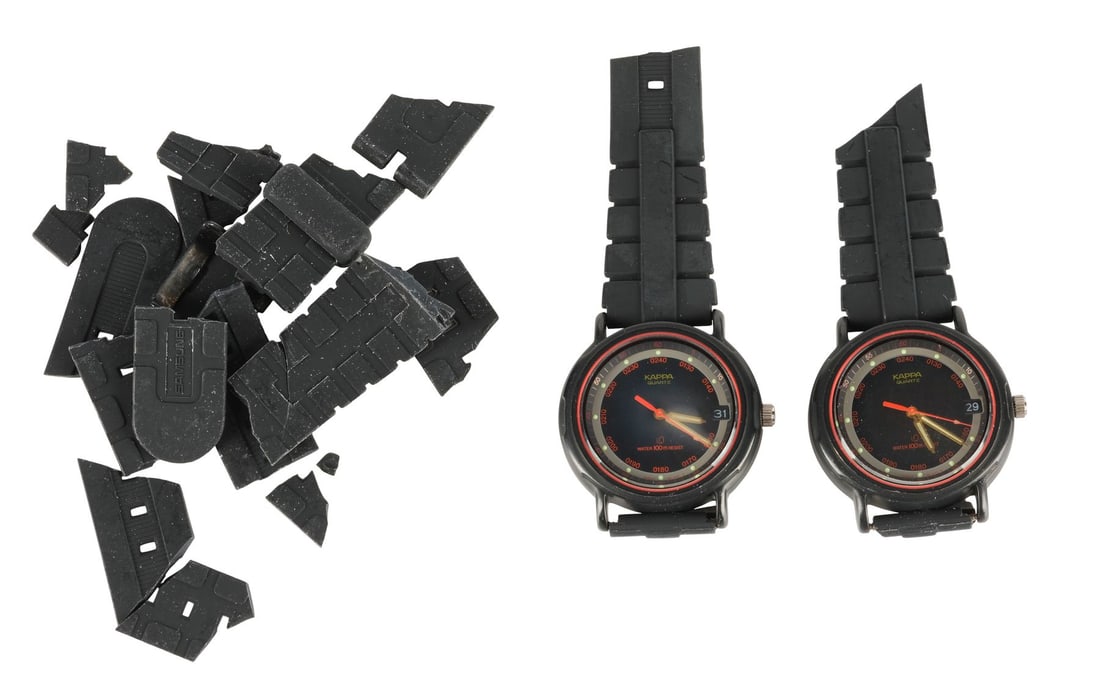 949. LETHAL WEAPON 3 (1992) - Mike Papac Collection: Martin Riggs' Pair of Stunt Watches: B