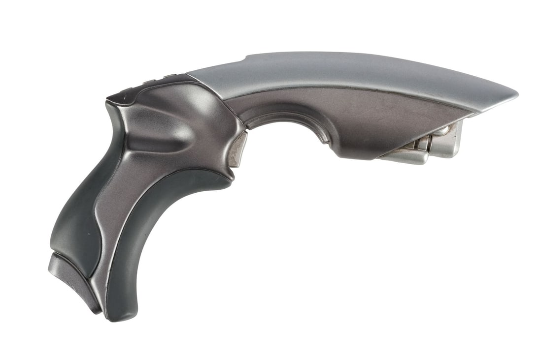 1024. THE ORVILLE (T.V. SERIES, 2017 - 2022) - Stunt Plasma Model 44 (PM-44) Pulser Pistol: B