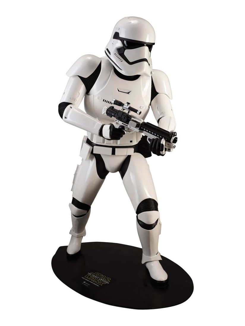 1237. STAR WARS: THE FORCE AWAKENS (2015) - Full-Size Anovos First Order Stormtrooper Statue: B