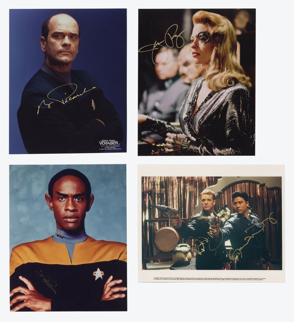 2189. STAR TREK: VOYAGER (T.V. SERIES, 1995 - 2001) - Set of Three Cast-Autographed Promotional: B