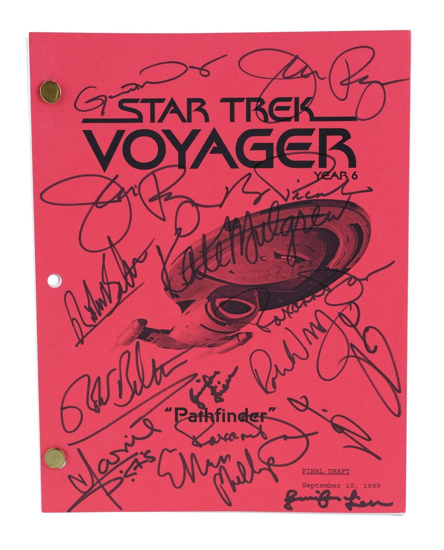 2195. STAR TREK: VOYAGER (T.V. SERIES, 1995 - 2001) - Cast-Autographed "Pathfinder" Episode Script (1 of 3)