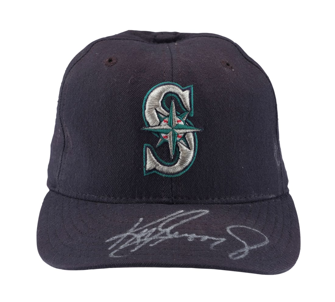 2289. SPORTS MEMORABILIA - Planet Hollywood Collection: Ken Griffey Jr. Autographed Baseball Cap: B
