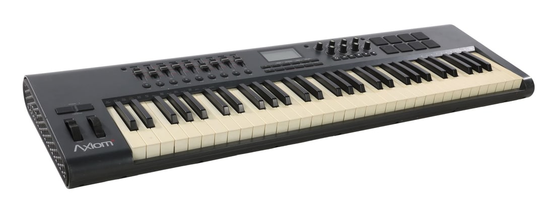 AMY WINEHOUSE - Amy Winehouse's Studio-Used M-Audio Axiom MIDI Keyboard (1 of 4)