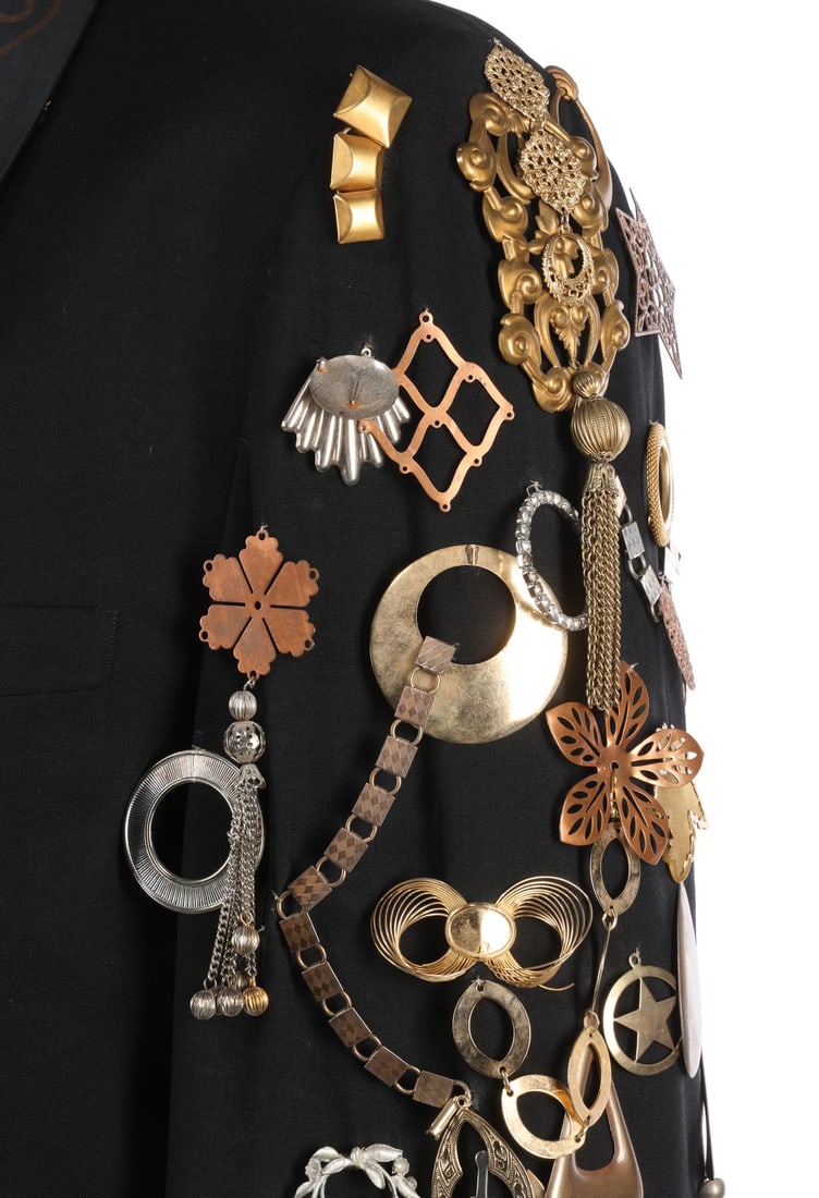 ELTON JOHN - Elton John-Owned Tuxedo Jacket and Matching Hat (1 of 4)