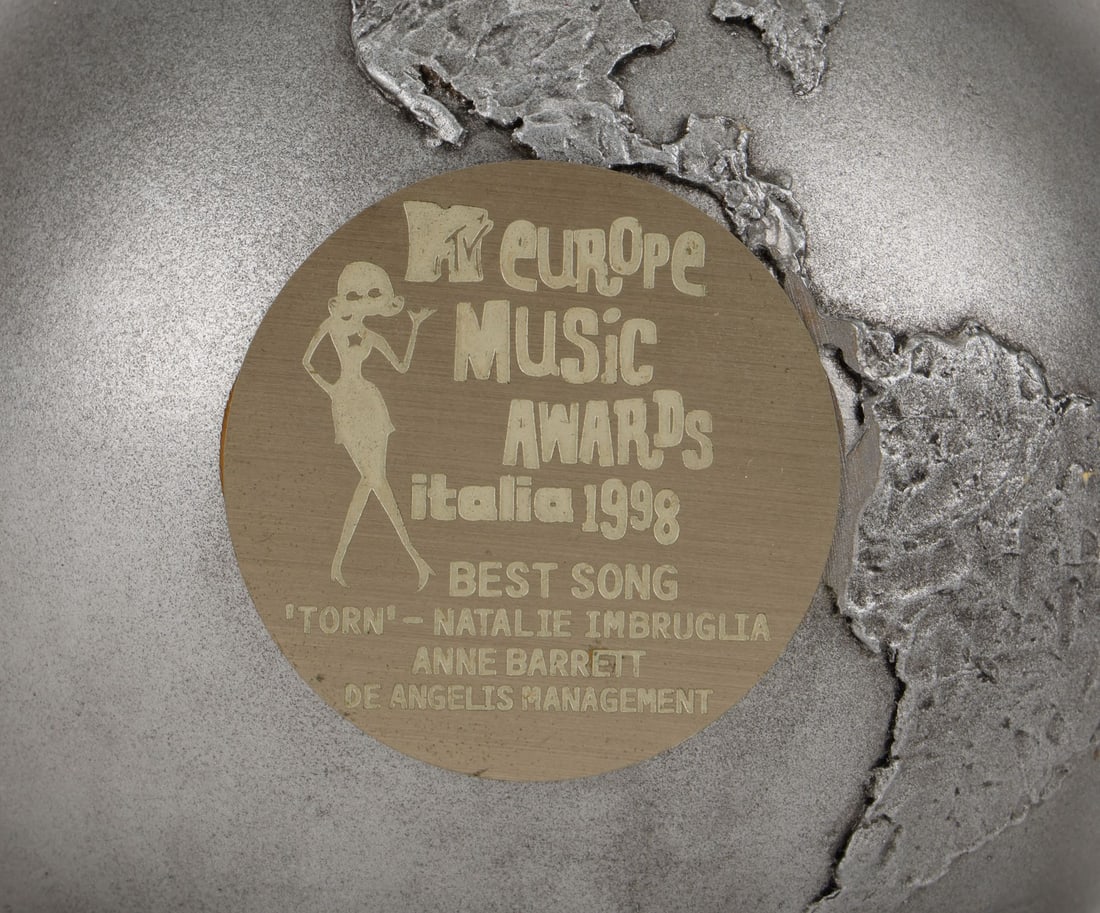 NATALIE IMBRUGLIA - "Torn" MTV Europe Music Award For Best Song, 1998: NATALIE IMBRUGLIA - "Torn" MTV Europe Music Award For Best Song, 1998 The MTV Europe Music Award for Best Song for Natalie Imbruglia's "Torn". Released in October 1997, Natalie Imbruglia's debut singl