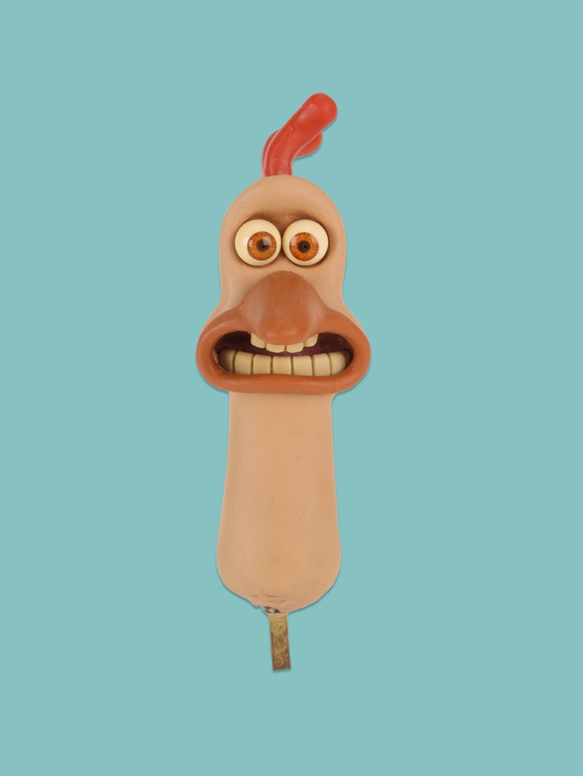 CHICKEN RUN (2000) - Studio Ghibli Exhibition Custom-Made Chicken Head (1 of 4)