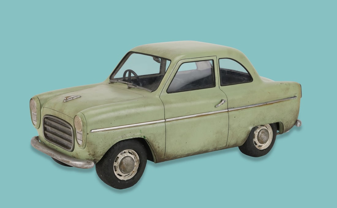 WALLACE & GROMIT: THE CURSE OF THE WERE-RABBIT (2005) - Green Set Dressing Ford 100e: WALLACE & GROMIT: THE CURSE OF THE WERE-RABBIT (2005) - Green Set Dressing Ford 100e A set dressing car from four-time Academy Award winner Nick Park and Steve Box’s Wallace & Gromit: The Curse 
