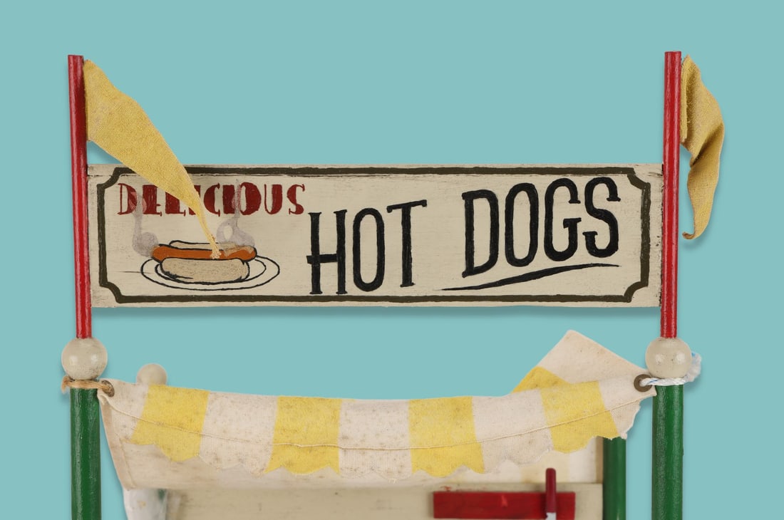 WALLACE & GROMIT: THE CURSE OF THE WERE-RABBIT (2005) - Hot Dog Cart (1 of 4)