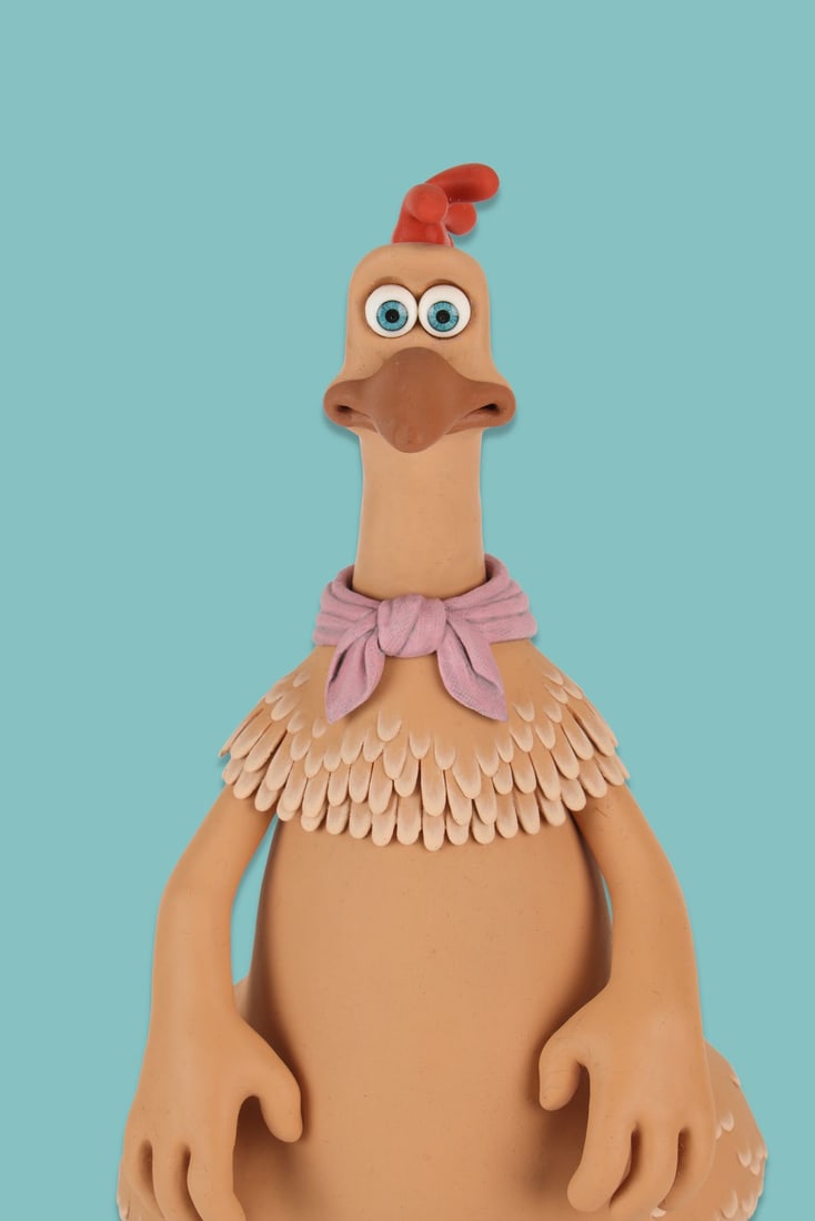 CHICKEN RUN: DAWN OF THE NUGGET (2023) - Free Chicken Stop-Motion Puppet with Pink Scarf (1 of 4)