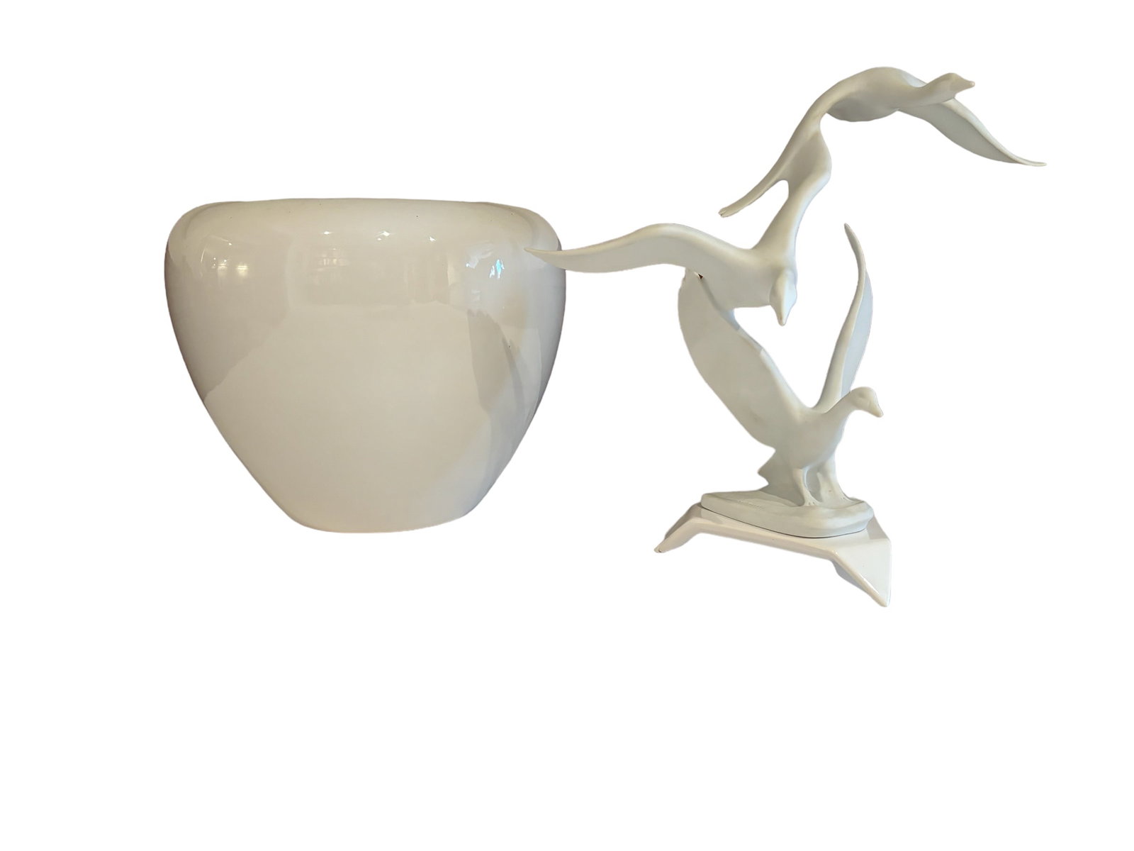 Kaiser "Flying Geese" figurine & More: Including; signed "flying geese" Kaiser figurine 13x10, small white ceramic riser, white made in Italy planter with glazed finish 11x10" tall ! Please see terms and conditions for 3rd party shipping/m