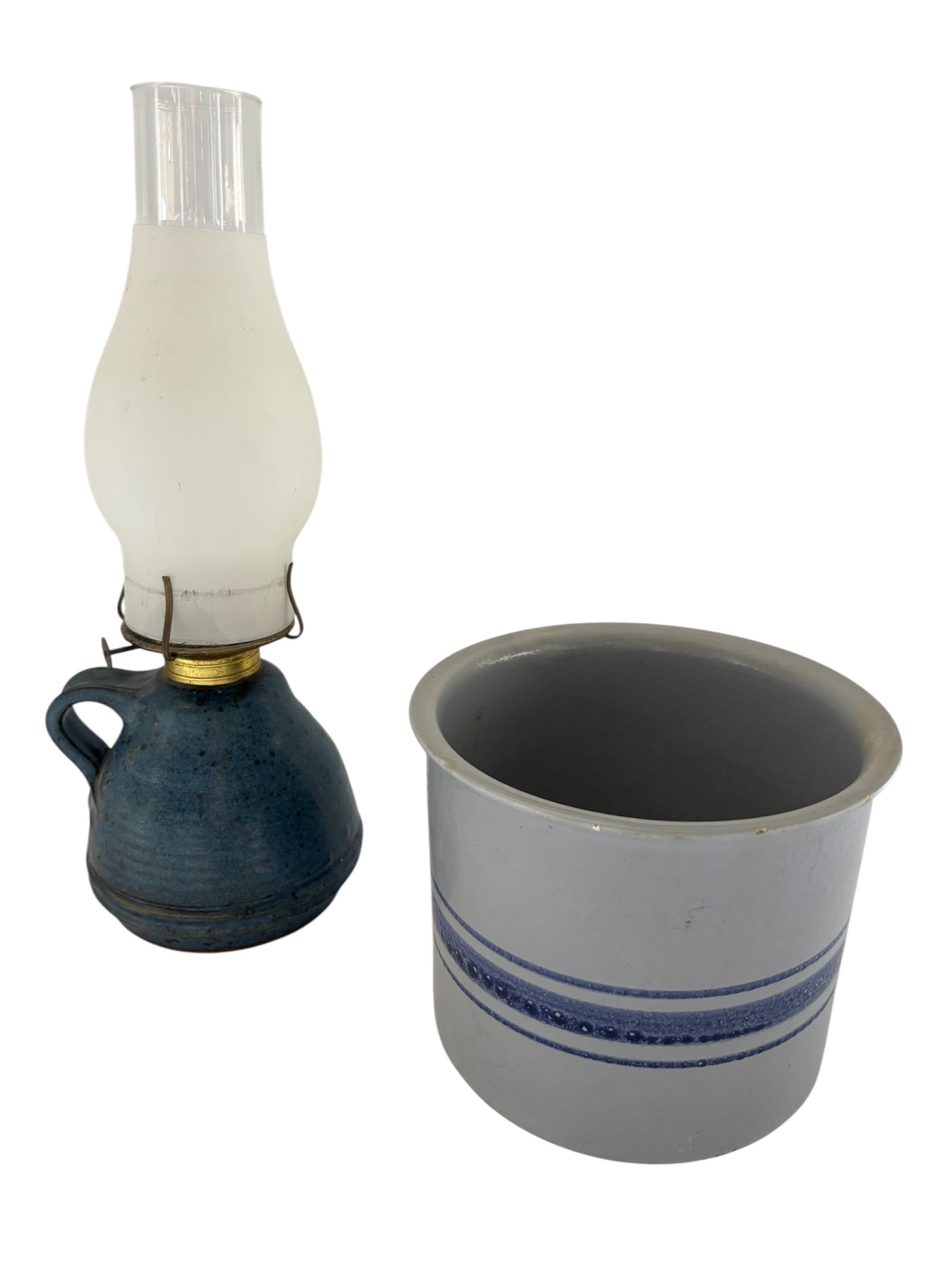 Signed Art Pottery Oil Lamp & Vintage Haeger Crock (1 of 15)