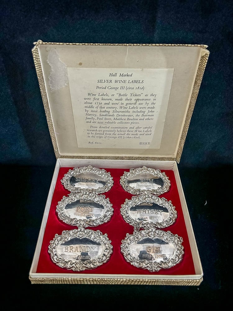 6 STERLING LIQUOR LABELS WITH BOX 2.4 OZT. (1 of 2)