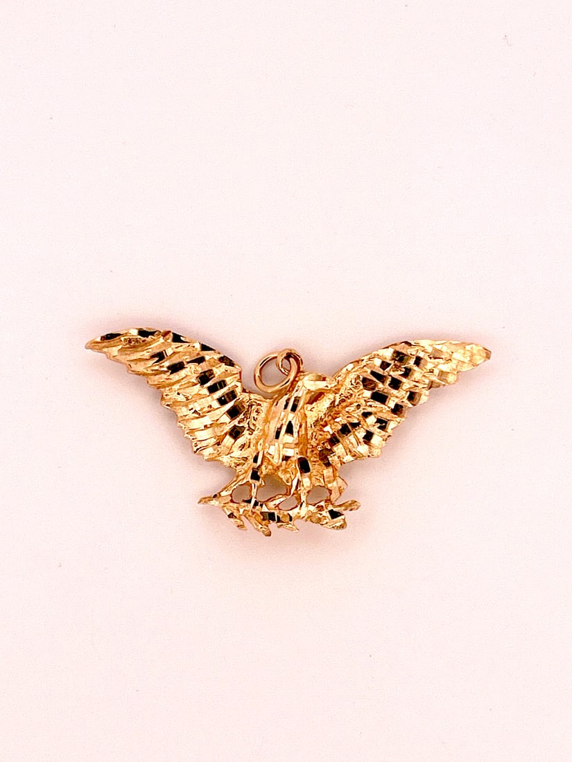 14 K Gold Eagle Pendant (1 of 2)