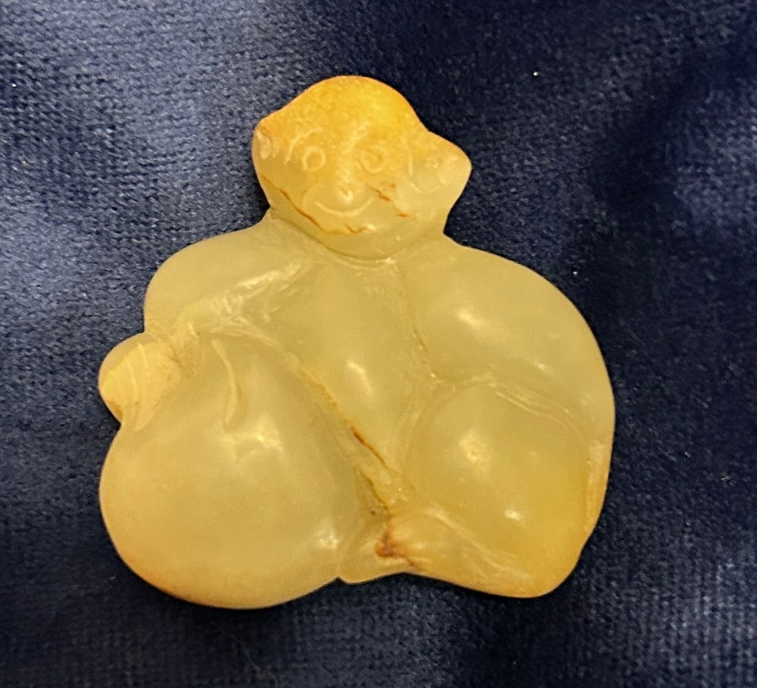 Chinese carved Jade seated Monkey (1 of 2)